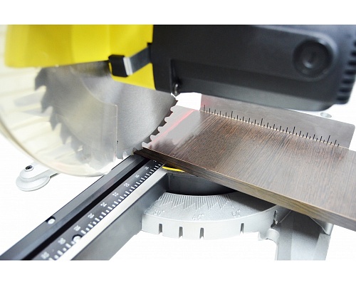 Пила торцовочная ЭНКОР Корвет 4 430 (90041) Пила торцовочная ЭНКОР Корвет 4 430 (90041)